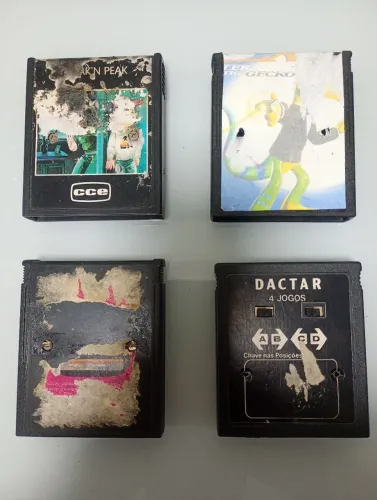 Atari lote com 4 cartuchos