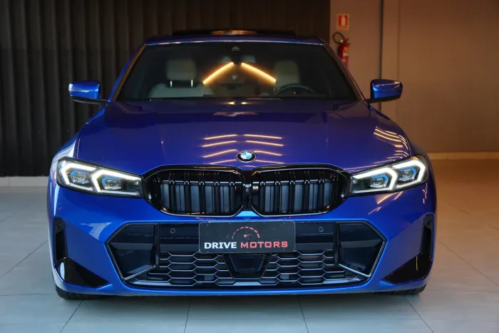 BMW 320I A 2.0 TB M Sport Activeflex 16V 4P 2024