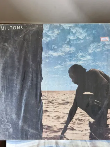 R$ 125 | Disco | Vinil | Milton Nascimento | Miltons | LP usado em bom estado de 1988