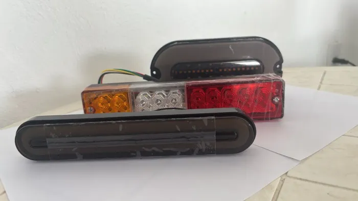 Lanterna Led para reboque/ carochinha