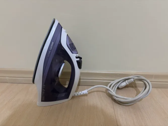 Ferro de Passar Roupa a Vapor Philips Walita 