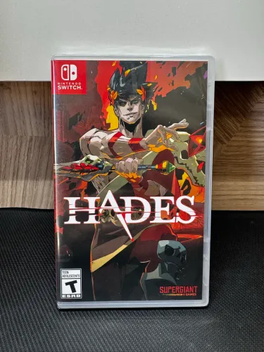 Hades lacrado Switch
