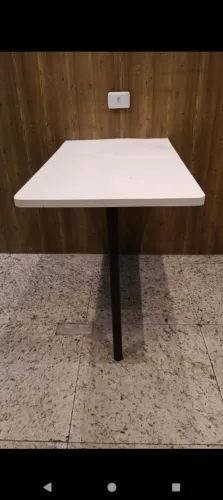 Mesa para comercio 2 e 4 lugares 
