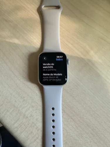 Apple Watch SE 2 GPS Caixa Estelar de Alumínio 40mm