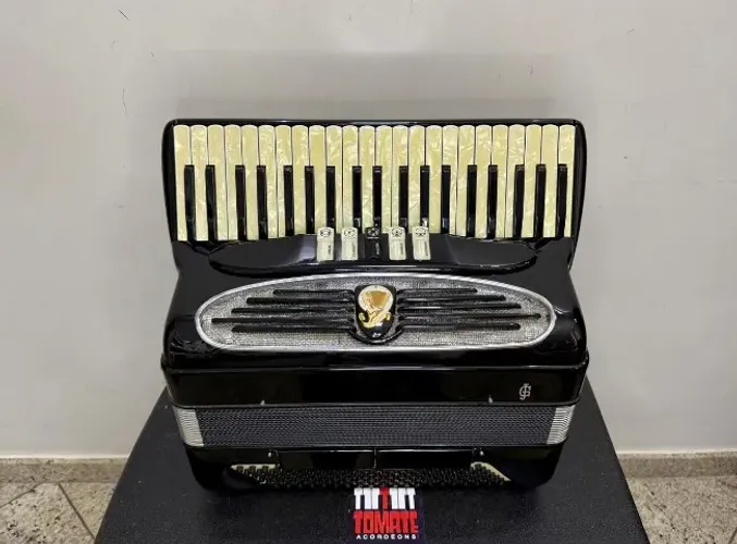 Acordeon Giulietti MF.52