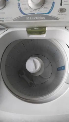 Lavadora de Roupas Electrolux 8 kg Turbo Economia.