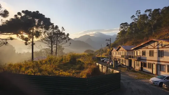 Casa de três quartos em Corrêas 