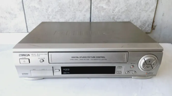 Video cassete Vr 615 6 head