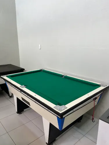 Mesa de Sinuca Completa Nova - Com Tacos e Bolas