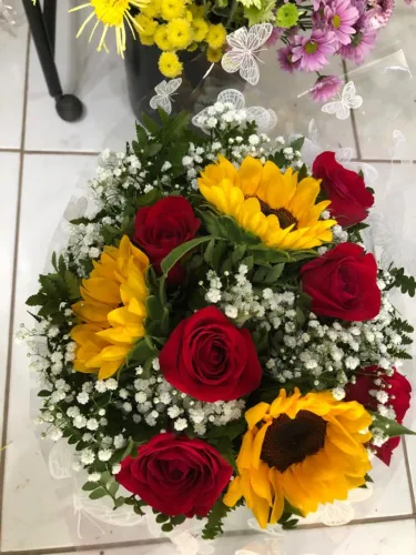 Buquês e arranjos