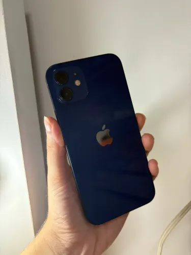 Vendo iPhone em ótimo estado, funcionando tudo certinho!