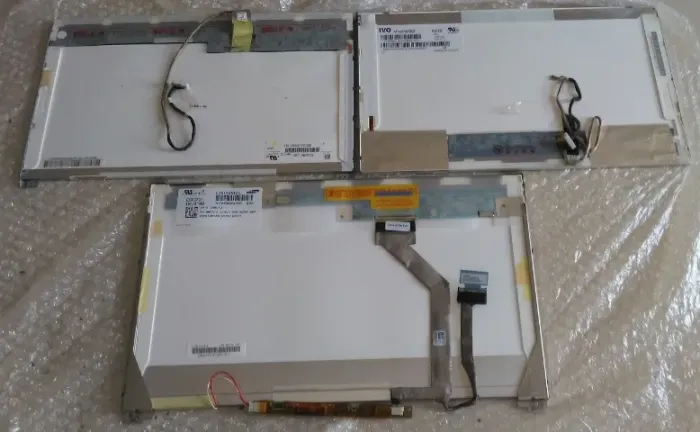 TELAS LCD DE 14 E 15 POLEGADAS PARA NOTEBOOK