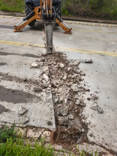Obra em geral civil elétrica elétrica desde e sistema 