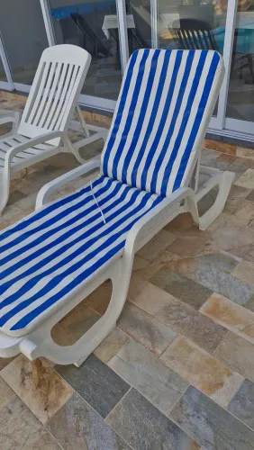 Espreguiçadeira (4 pelo valor anunciado)