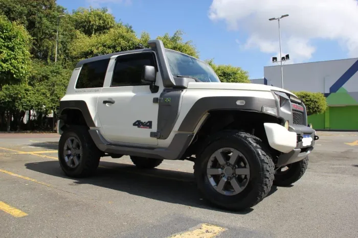 Troller T-4 4X4 3.2 20V TDI Cap. Rígida Diesel 2016