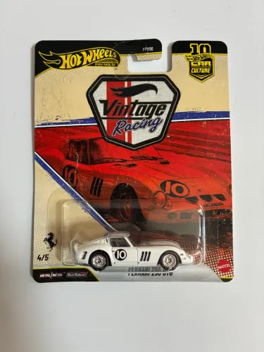 Hot wheels premium vintage racing Ferrari 250 GTO