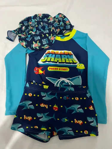 Roupas de praia infantil ( Pukter)