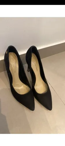 Scarpin preto couro legitimo capodarte
