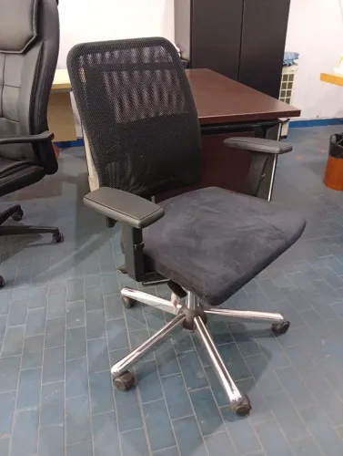 Cadeira Diretor back system