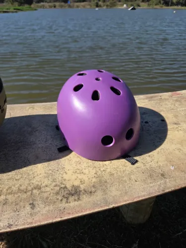 Capacete feminino