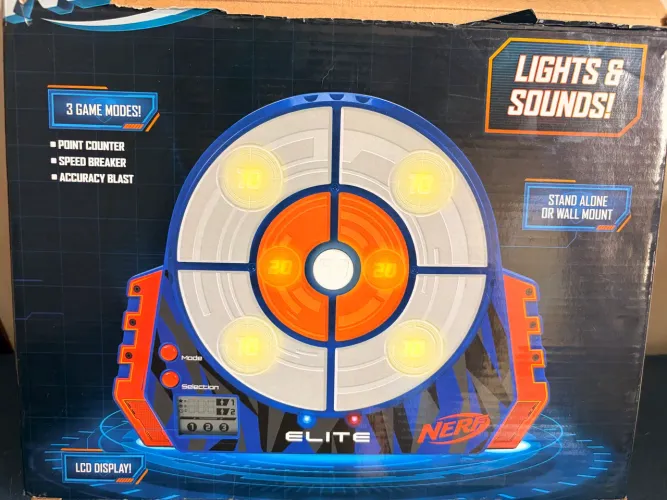 Alvo da Nerf com luzes e sons. Nunca usado