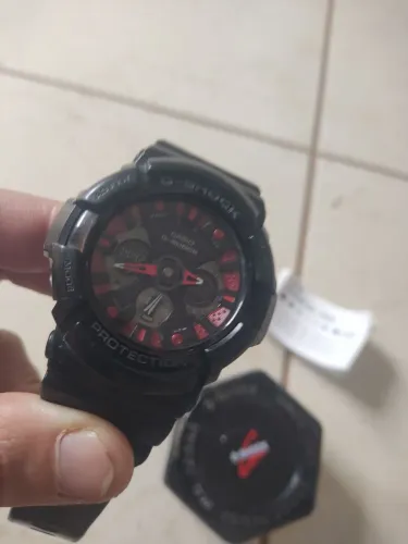 Relógio Casio G shock GA 200 manual caixa