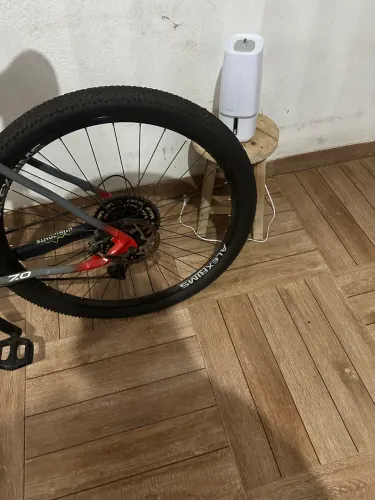 Bicicleta oggi 7.0  aro 29 usada 6 vezes , estado de zero !