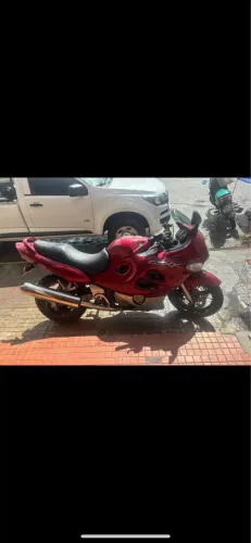 Vendo Suzuki Gsxf 750 leia a descrição 