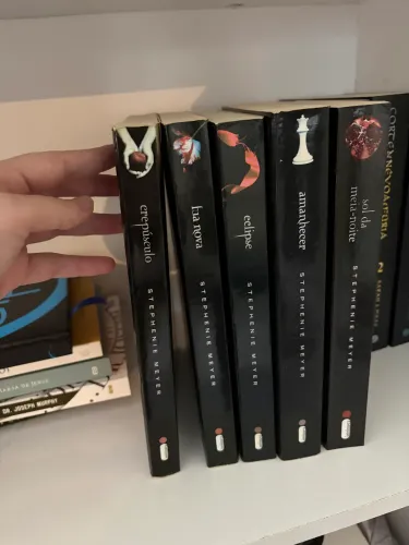 Coleção completa saga crepúsculo + sol da meia noite