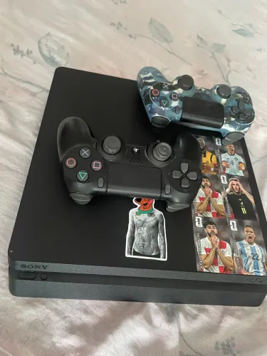 Vendo esse ps4 1 terá 
