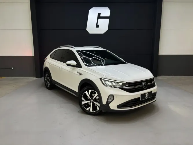 Volkswagen Nivus Highline 1.0 200 TSI Flex AUT 2022
