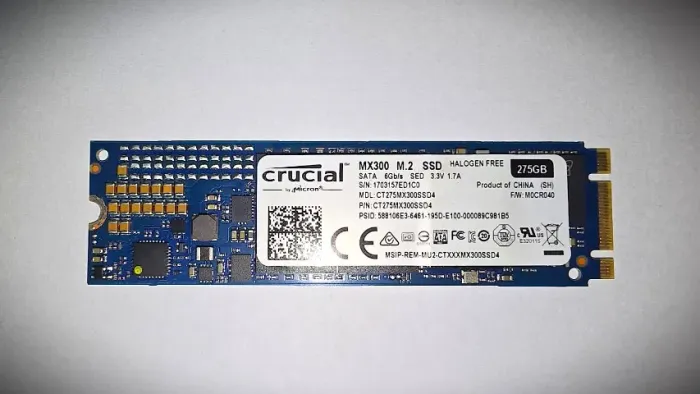 *SSD M2 SATA Crucial 275Gb* 