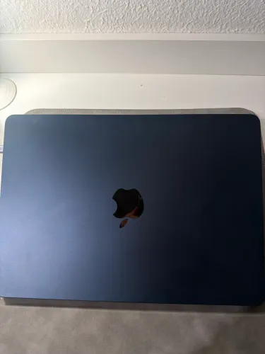 MacBook Air M4 16GB 256GB + caixa + carregador
