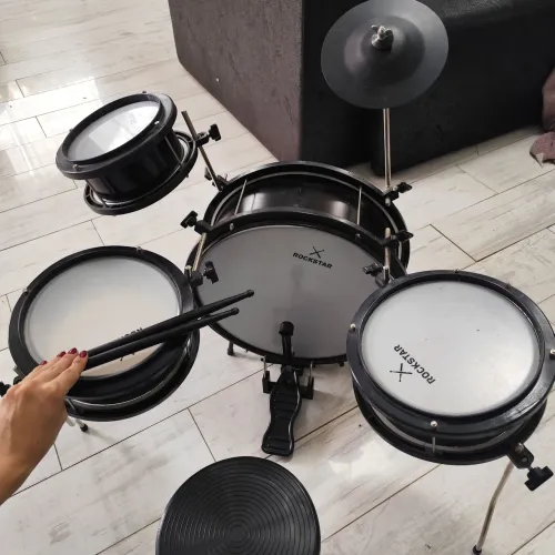 Bateria Infantil marca Luen 