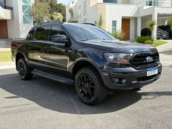Ford Ranger Black 2.2 4X2 CD Diesel AUT 2023