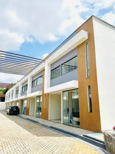 Linda Casa em Condomínio | 3 quartos | Ananindeua