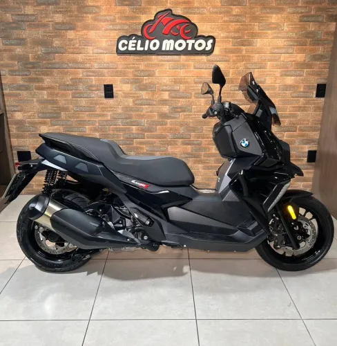 C 400 X PRETA 2024/2024