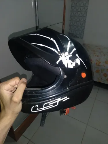 CAPACETE SAMARINO