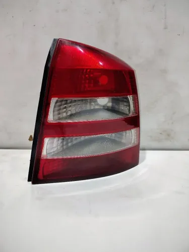 Lanterna traseira direita astra Hatch 