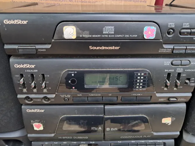 Rádio CD vintage Gold star