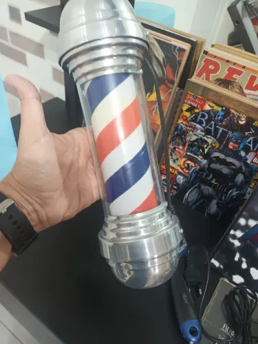 Vendo barber pole giratório com luz