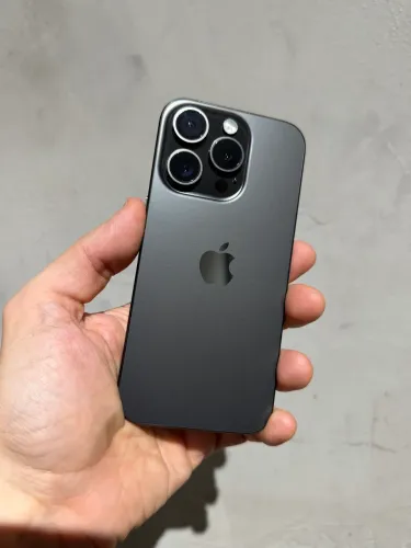 iPhone 15 Pro - 128gb em perfeito estado