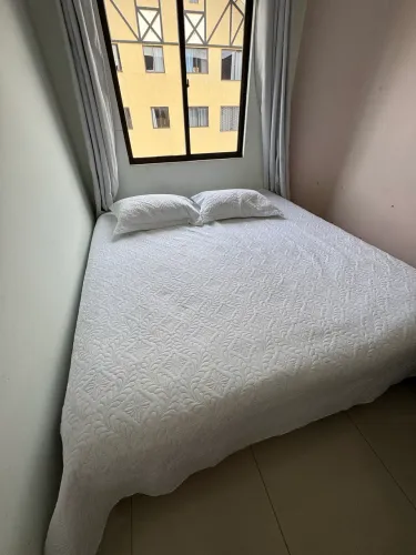 Cama Box King + Colchão Dream Land Turn Free Visco + Capa Protetora | R$ 400