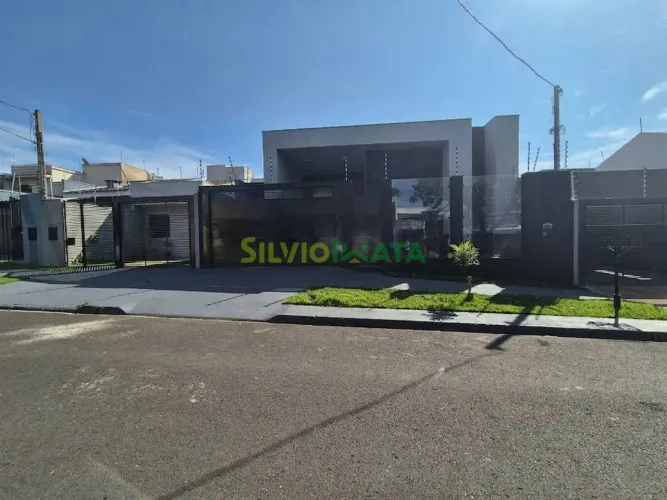 Casa térrea a venda no Jd. Itália em Maringá