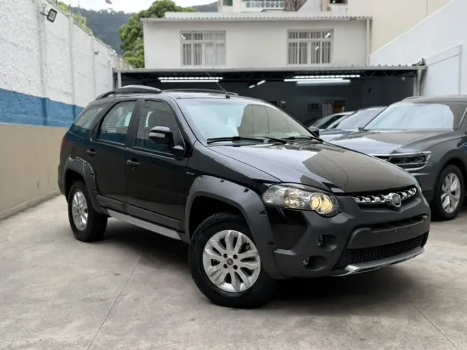 Fiat Palio Weekend Adventure 1.8 8V 103cv 4P 2013
