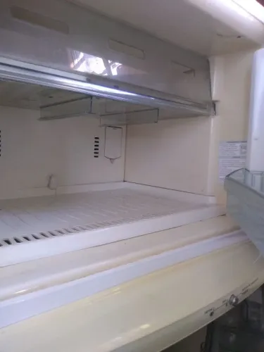 Vendo geladeira Brastemp Frost frio toda completa