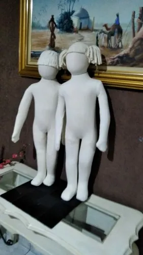Manequin infantil tecidos kt
