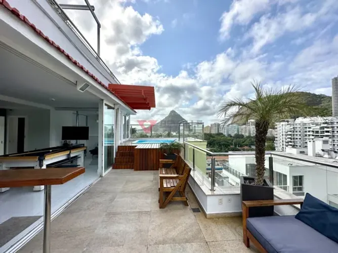Cobertura à venda em Botafogo: 280m², 4 quartos, R$2.700.000