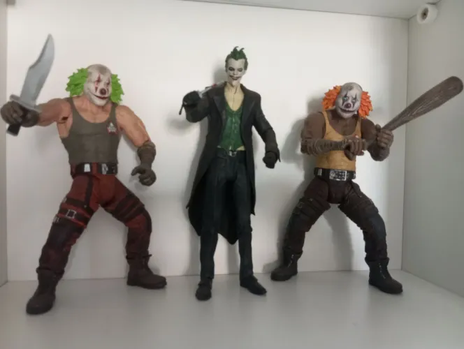 Lote Batman actions figures 199 cada