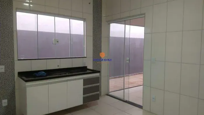 Casa à Venda no Jardim Terra Branca com 2 Quartos, sendo 1 suíte em Bauru SP